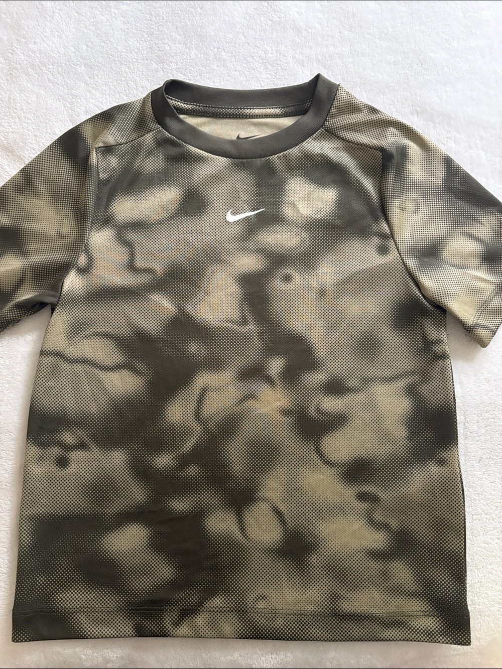 Nike boys  Olive Green Camo Swim Rash Guard